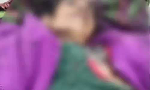 महिला और मोबाइल शॉप कर्मचारी की मौत