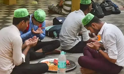 CHENNAI: महीने भर चलने वाले रमज़ान के रोज़े 19 फरवरी से शुरू होंगे CHENNAI: महीने भर चलने वाले रमज़ान के रोज़े 19 फरवरी से शुरू होंगे