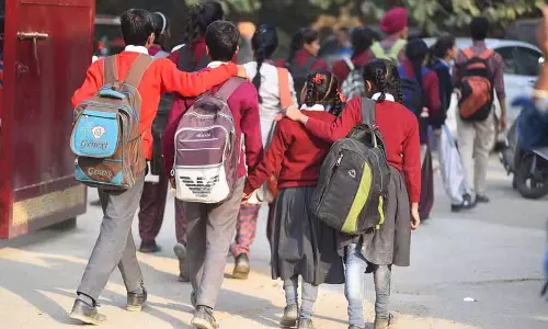 Machhiwara: प्राइमरी स्कूल के स्टाफ को कारण बताओ नोटिस मिला