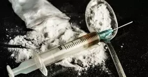 Bengaluru: NCB ने बेंगलुरु में अंतरराष्ट्रीय ड्रग रैकेट का भंडाफोड़ किया Bengaluru: NCB ने बेंगलुरु में अंतरराष्ट्रीय ड्रग रैकेट का भंडाफोड़ किया