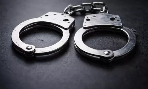 Telangana के मंत्री के काफिले पर हमले के आरोप में BRS नेता गिरफ्तार