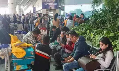 भारत में Navitaire Outage से एयरलाइन ऑपरेशन प्रभावित, दिल्ली एयरपोर्ट पर यूरोपियन चेक-इन प्रभावित भारत में Navitaire Outage से एयरलाइन ऑपरेशन प्रभावित, दिल्ली एयरपोर्ट पर यूरोपियन चेक-इन प्रभावित