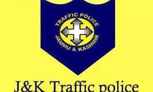 Kathua Traffic Police ने स्पेशल एनफोर्समेंट ड्राइव शुरू की Kathua Traffic Police ने स्पेशल एनफोर्समेंट ड्राइव शुरू की