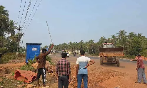 Bhatkal : UGD पानी लीक, कुएं का पानी दूषित Bhatkal : UGD पानी लीक, कुएं का पानी दूषित