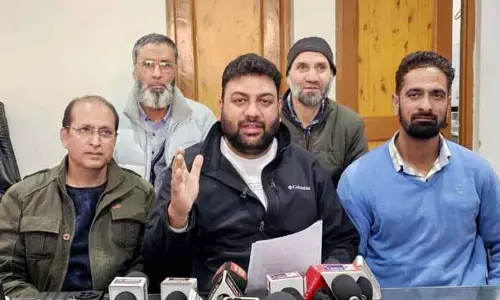 EJAC ने CM पर निशाना साधा, कहा लड़ाई अधिकारों के लिए है EJAC ने CM पर निशाना साधा, कहा लड़ाई अधिकारों के लिए है