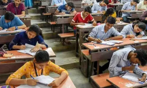 तेलंगाना में Intermediate 2026 के हॉल टिकट जारी तेलंगाना में Intermediate 2026 के हॉल टिकट जारी