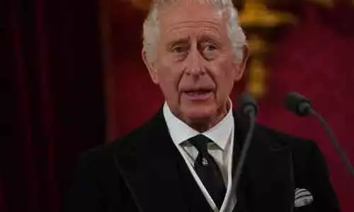 King Charles III के भाई एंड्रयू माउंटबेटन-विंडसर गिरफ्तार King Charles III के भाई एंड्रयू माउंटबेटन-विंडसर गिरफ्तार