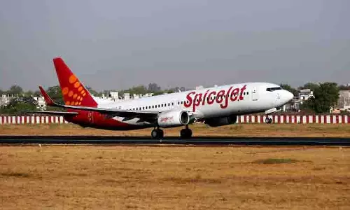 SpiceJet को 10 एयरक्राफ्ट के लिए MoU मिला; 2026 तक कैपेसिटी दोगुनी से ज़्यादा होने की उम्मीद SpiceJet को 10 एयरक्राफ्ट के लिए MoU मिला; 2026 तक कैपेसिटी दोगुनी से ज़्यादा होने की उम्मीद