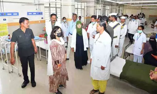 अस्पतालों में सफ़ाई व्यवस्था में सुधार होना चाहिए: Collector विजयेंद्र बोई अस्पतालों में सफ़ाई व्यवस्था में सुधार होना चाहिए: Collector विजयेंद्र बोई