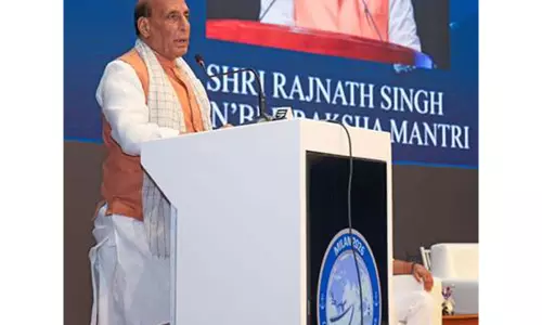 रक्षा मंत्री ने Visakhapatnam में अभ्यास मिलान का उद्घाटन किया रक्षा मंत्री ने Visakhapatnam में अभ्यास मिलान का उद्घाटन किया