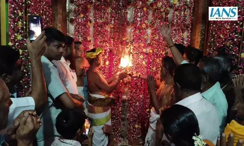 Tamil Nadu के नागपट्टिनम में मासी मगम महोत्सव Tamil Nadu के नागपट्टिनम में मासी मगम महोत्सव