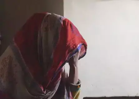 पुलिसकर्मी और उसके साथी ने होटल में किया गैंगरेप, नौकरी की तलाश में निकली थी पीड़ित महिला पुलिसकर्मी और उसके साथी ने होटल में किया गैंगरेप, नौकरी की तलाश में निकली थी पीड़ित महिला
