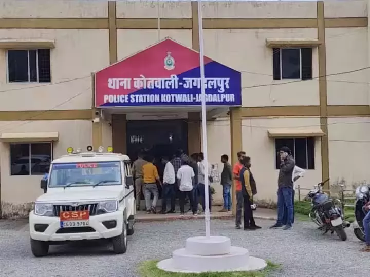 निगम कर्मी को बकायादार ने गोली मारने की धमकी दी निगम कर्मी को बकायादार ने गोली मारने की धमकी दी