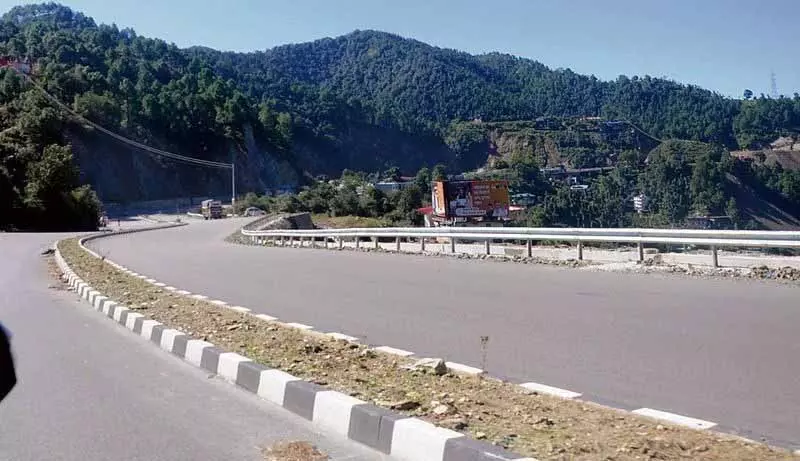 Shimla से तेज़ कनेक्टिविटी, गडकरी ने पंजाब में 6-लेन रोड लिंक के लिए 1,463 करोड़ रुपये मंज़ूर किए Shimla से तेज़ कनेक्टिविटी, गडकरी ने पंजाब में 6-लेन रोड लिंक के लिए 1,463 करोड़ रुपये मंज़ूर किए