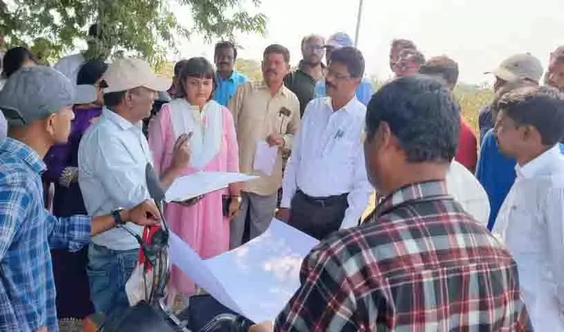 भूमि का पुनः सर्वेक्षण शीघ्र कराया जाए: Additional Collector चंद्रैया भूमि का पुनः सर्वेक्षण शीघ्र कराया जाए: Additional Collector चंद्रैया