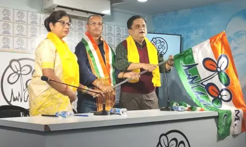 Sikkim: बीजेपी विधायक विष्णु प्रसाद शर्मा टीएमसी में शामिल हुए Sikkim: बीजेपी विधायक विष्णु प्रसाद शर्मा टीएमसी में शामिल हुए