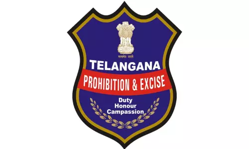 Telangana: 2 प्रोहिबिशन और एक्साइज अधिकारियों को जॉइंट कमिश्नर के तौर पर प्रमोट किया