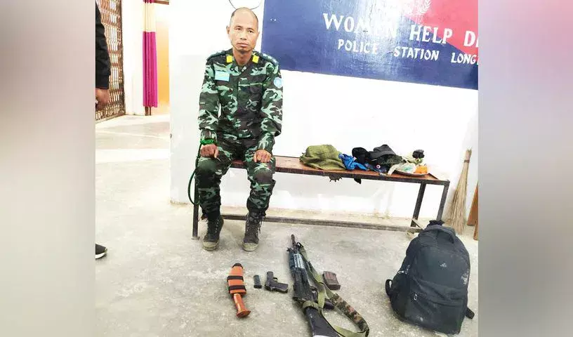 Arunachal: लोंगडिंग में आतंकी साजिश नाकाम, NSCN-IM का उग्रवादी गिरफ्तार Arunachal: लोंगडिंग में आतंकी साजिश नाकाम, NSCN-IM का उग्रवादी गिरफ्तार