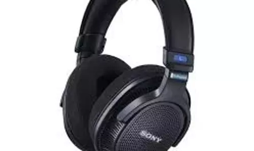 Headphones :इन कंपनियों के हेडफोन में टॉक्सिक केमिकल, कर सकता है बीमार Headphones :इन कंपनियों के हेडफोन में टॉक्सिक केमिकल, कर सकता है बीमार
