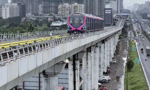 Pune : हिंजवाड़ी-शिवाजीनगर मेट्रो लाइन अलग-अलग फेज में खुलेगी Pune : हिंजवाड़ी-शिवाजीनगर मेट्रो लाइन अलग-अलग फेज में खुलेगी