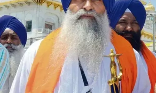 Paramjit Singh Sarna ने ज्ञानी रघबीर सिंह के आरोपों पर कार्रवाई की मांग की Paramjit Singh Sarna ने ज्ञानी रघबीर सिंह के आरोपों पर कार्रवाई की मांग की