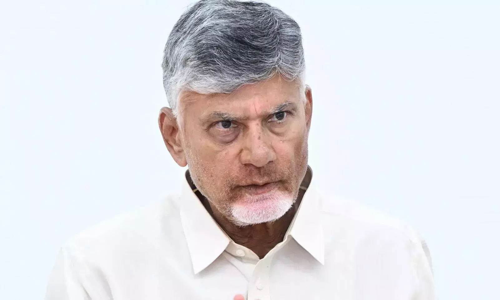 Andhra प्रदेश के मुख्यमंत्री ने वीबीजी-आरएएमजी योजना की समीक्षा की Andhra प्रदेश के मुख्यमंत्री ने वीबीजी-आरएएमजी योजना की समीक्षा की