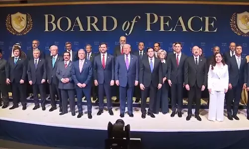 Trump ने ‘बोर्ड ऑफ पीस’ लॉन्च किया, गाजा के लिए $10B देने का वादा किया Trump ने ‘बोर्ड ऑफ पीस’ लॉन्च किया, गाजा के लिए $10B देने का वादा किया