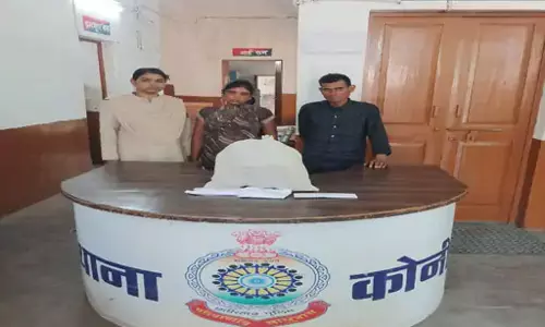 पति के जेल जाने पर पत्नी भी गांजा बेचने लगी, गिरफ्तार