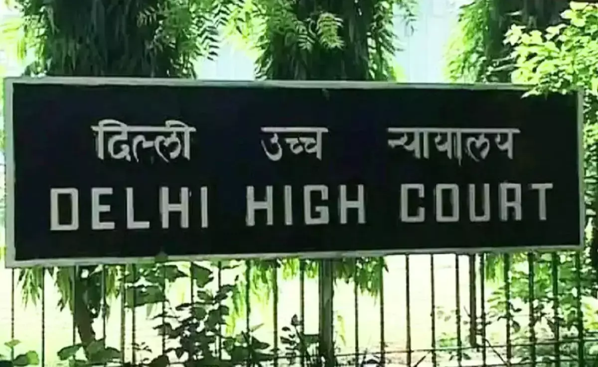 Delhi हाई कोर्ट ने साक्षी को हेरिटेज फूड्स को भोले बाबा डेयरी से जोड़ने वाला कंटेंट हटाने का आदेश दिया Delhi हाई कोर्ट ने साक्षी को हेरिटेज फूड्स को भोले बाबा डेयरी से जोड़ने वाला कंटेंट हटाने का आदेश दिया