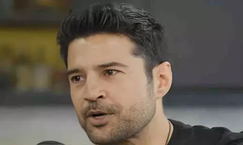 Rajeev Khandelwal ने पैसे के लिए डेली सोप को लंबा खींचने की समस्या पर बात की Rajeev Khandelwal ने पैसे के लिए डेली सोप को लंबा खींचने की समस्या पर बात की