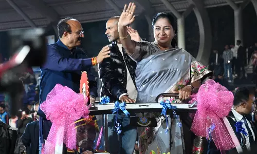Delhi में BJP सरकार का एक साल, CM ने उपलब्धियां गिनाईं Delhi में BJP सरकार का एक साल, CM ने उपलब्धियां गिनाईं