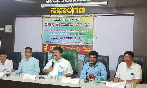 तालुक अस्पतालों में मरीजों को दवाएं दें: Minister मनकला वैद्य तालुक अस्पतालों में मरीजों को दवाएं दें: Minister मनकला वैद्य