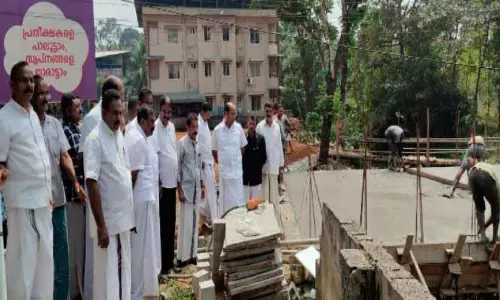 Kerala : कोझीकोठी पुल की कंक्रीटिंग का पहला चरण शुरू Kerala : कोझीकोठी पुल की कंक्रीटिंग का पहला चरण शुरू