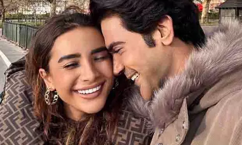 Rajkummar Rao ने पत्रलेखा के लिए बर्थडे पोस्ट किया, जिसमें पति वाली एनर्जी Rajkummar Rao ने पत्रलेखा के लिए बर्थडे पोस्ट किया, जिसमें पति वाली एनर्जी