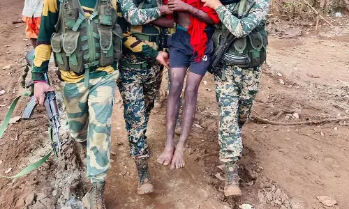 BSF ने भालू के हमले में घायल किशोर की जान बचाई