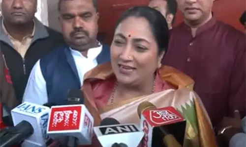 दिल्ली के CM ने कार्यकाल के एक वर्ष पूरे होने पर रिपोर्ट कार्ड जारी किया