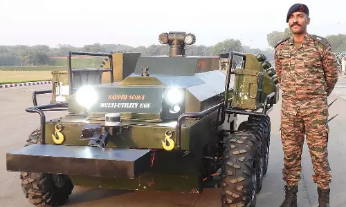 Pune : भारतीय सेना के अधिकारी ने पहला इन-हाउस मल्टी-यूटिलिटी अनमैन्ड ग्राउंड व्हीकल बनाया
