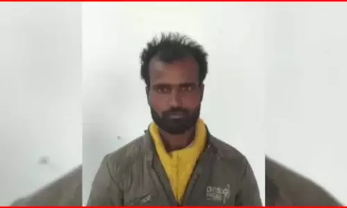 पिता ने नहीं वापस दिए पैसे, तो कलयुगी बेटे ने ली जान; इलाके में सनसनी पिता ने नहीं वापस दिए पैसे, तो कलयुगी बेटे ने ली जान; इलाके में सनसनी