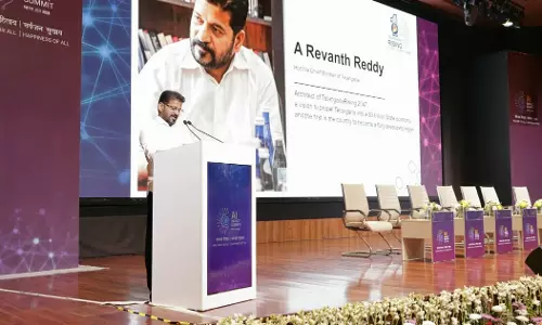CM ने तेलंगाना में AI स्टार्ट-अप विलेज और हैदराबाद में AI वॉर रूम का प्रस्ताव रखा CM ने तेलंगाना में AI स्टार्ट-अप विलेज और हैदराबाद में AI वॉर रूम का प्रस्ताव रखा