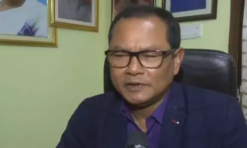 राहुल गांधी और प्रियंका वाड्रा द्वारा आरोपपत्र: CM हिमंत के खिलाफ आरोपों पर असम के उपाध्यक्ष राहुल गांधी और प्रियंका वाड्रा द्वारा आरोपपत्र: CM हिमंत के खिलाफ आरोपों पर असम के उपाध्यक्ष