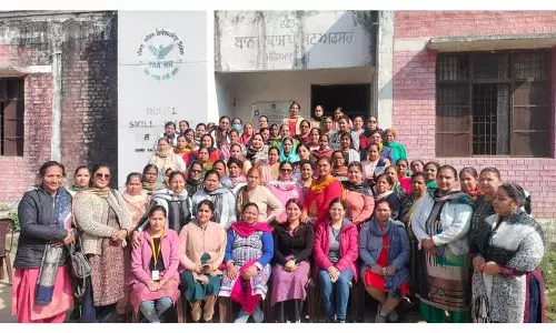Amritsar: आंगनवाड़ी कार्यकर्ताओं को पोषण कार्यक्रम के तहत प्रशिक्षण दिया गया