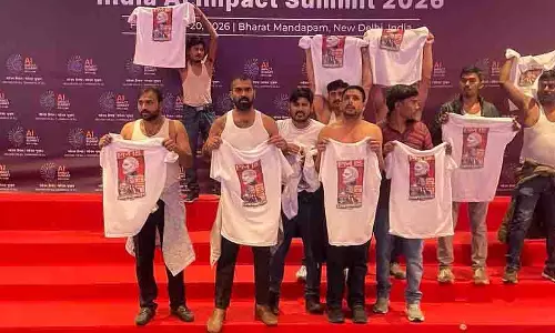 AI Summit में शर्टलेस यूथ कांग्रेस प्रोटेस्टर्स के खिलाफ क्या एक्शन लिया गया? AI Summit में शर्टलेस यूथ कांग्रेस प्रोटेस्टर्स के खिलाफ क्या एक्शन लिया गया?