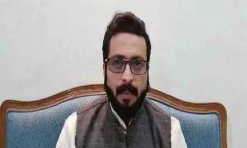 Pune में अमोल कोल्हे के लेक्चर पर विवाद छिड़ा Pune में अमोल कोल्हे के लेक्चर पर विवाद छिड़ा