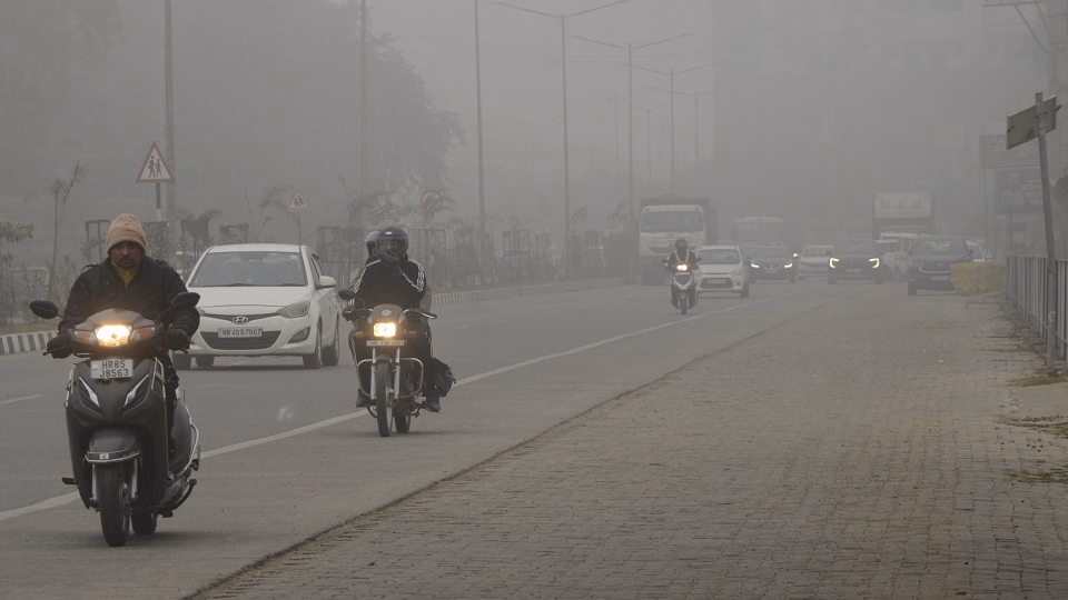 Haryana: सोनीपत में सबसे ठंडा मौसम, राज्यभर में ठंडक का असर Haryana: सोनीपत में सबसे ठंडा मौसम, राज्यभर में ठंडक का असर