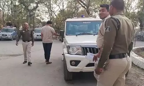 कृषि मंडी अधिकारी राहुल साहू गिरफ्तार कृषि मंडी अधिकारी राहुल साहू गिरफ्तार