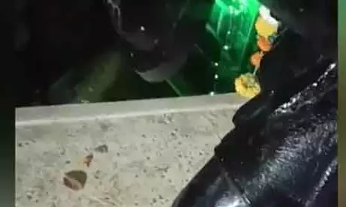 Belagavi में संगोली रायन्ना की मूर्ति पर अज्ञात पदार्थ मिलने के बाद पुलिस जांच में जुटी Belagavi में संगोली रायन्ना की मूर्ति पर अज्ञात पदार्थ मिलने के बाद पुलिस जांच में जुटी