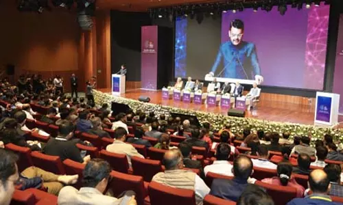 महाराष्ट्र: एआई समिट में कांग्रेस का विरोध प्रदर्शन शर्मनाक: सीएम देवेंद्र फडणवीस महाराष्ट्र: एआई समिट में कांग्रेस का विरोध प्रदर्शन शर्मनाक: सीएम देवेंद्र फडणवीस