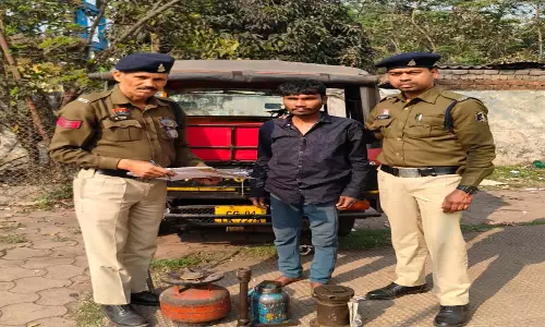 ट्रांसपोर्ट नगर में ट्रक से टूल्स चोरी का खुलासा, नौसाद गिरफ्तार