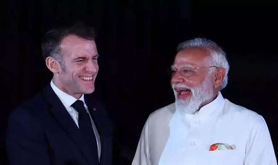 PM Modi ने बच्चों के सोशल मीडिया इस्तेमाल पर रोक लगाने की इमैनुएल मैक्रों की अपील का समर्थन किया PM Modi ने बच्चों के सोशल मीडिया इस्तेमाल पर रोक लगाने की इमैनुएल मैक्रों की अपील का समर्थन किया