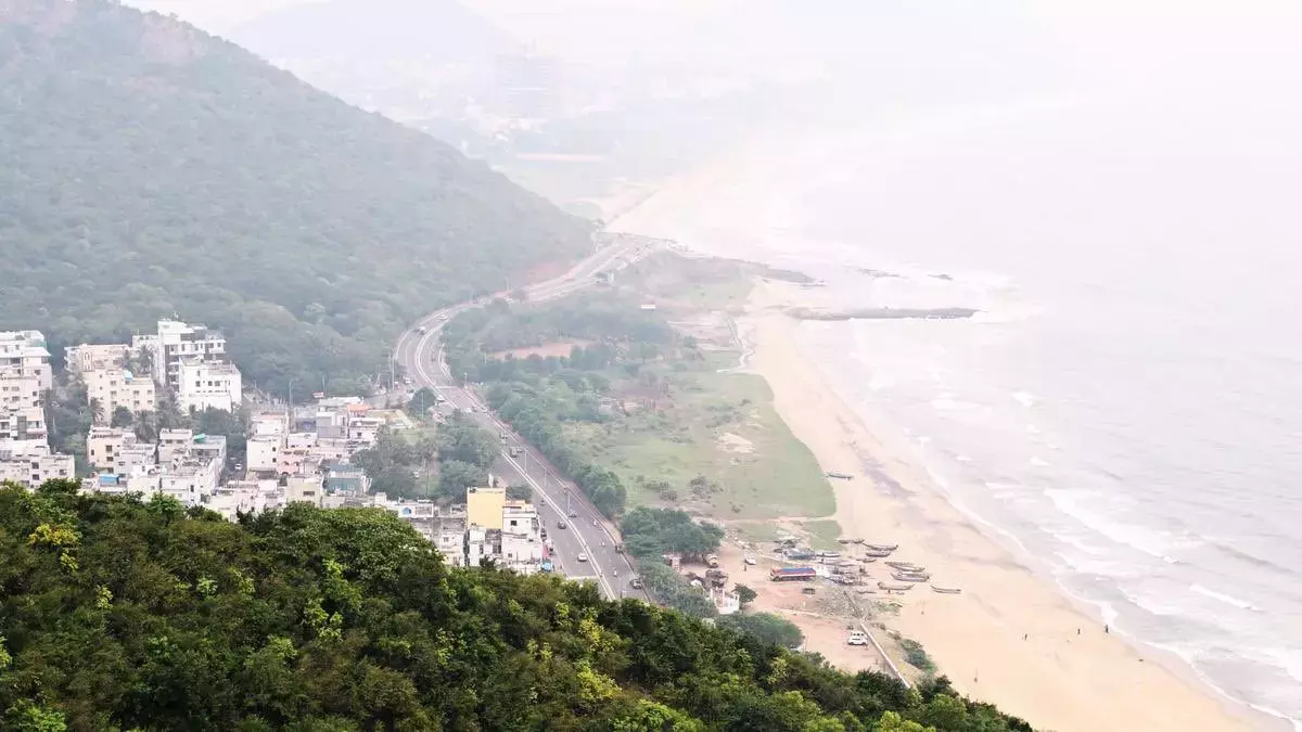 विशाखापत्तनम के तटीय इलाकों में 203 करोड़ रुपये की लागत से रेजिलिएंस प्रोजेक्ट शुरू किया जाएगा विशाखापत्तनम के तटीय इलाकों में 203 करोड़ रुपये की लागत से रेजिलिएंस प्रोजेक्ट शुरू किया जाएगा